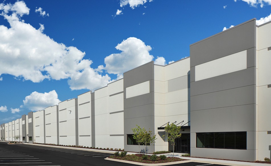 Smith Farms – 304,884 SF