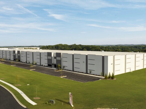 Dunlop Sports – Greenville, SC – 304,884 SF